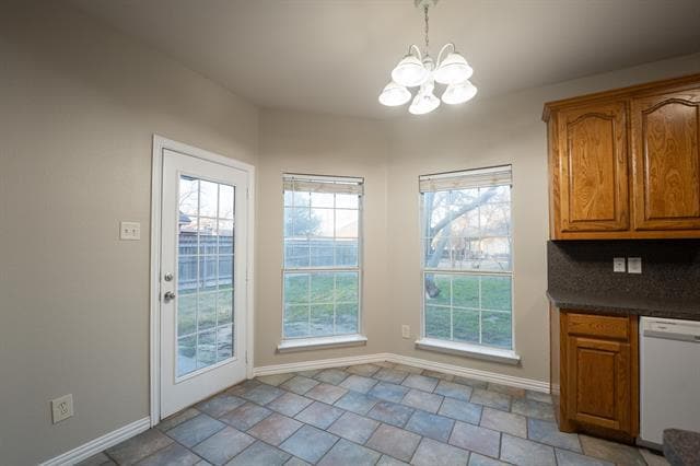 Building Photo - 902 E Aimee St