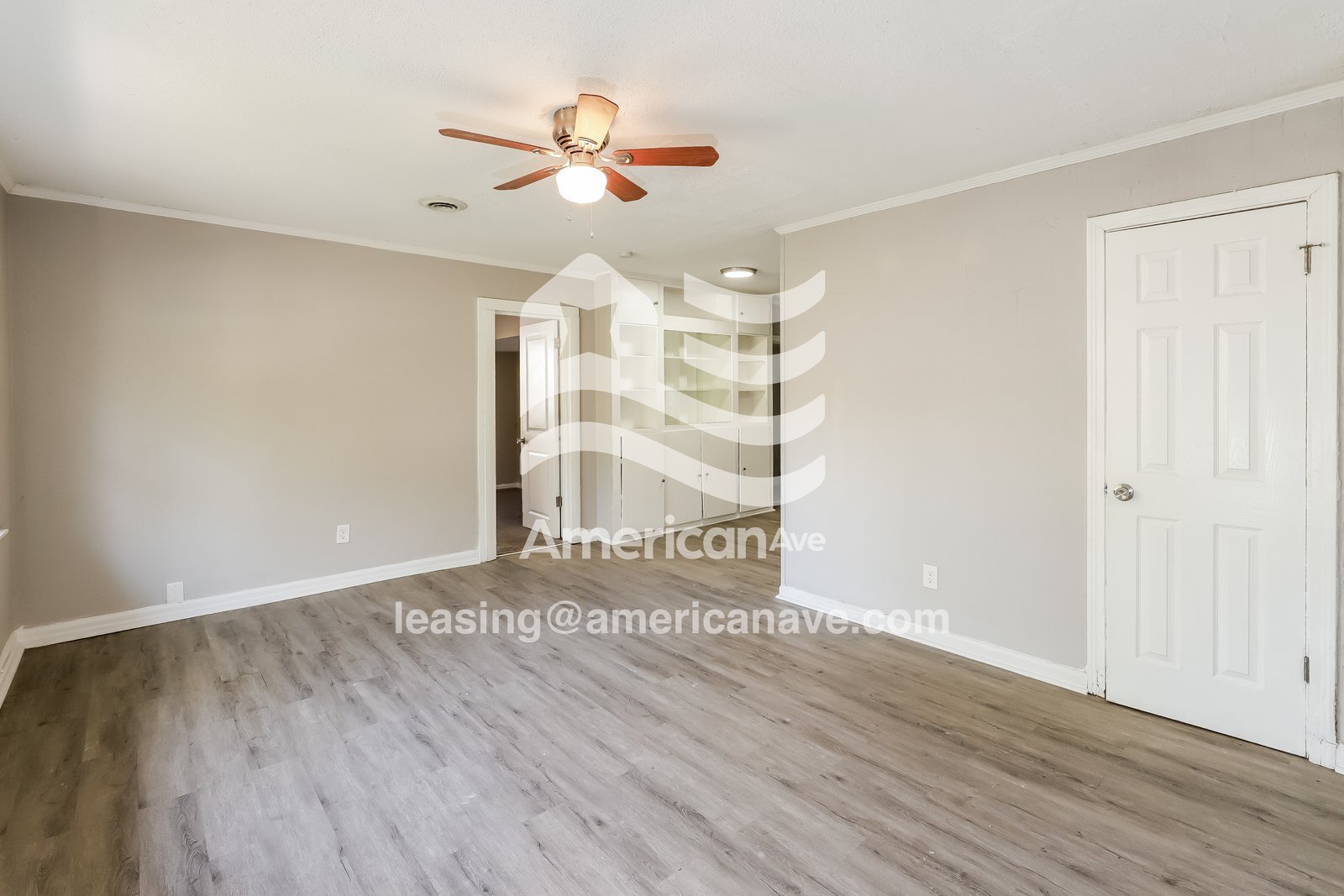 Building Photo - 7937 Park Ave