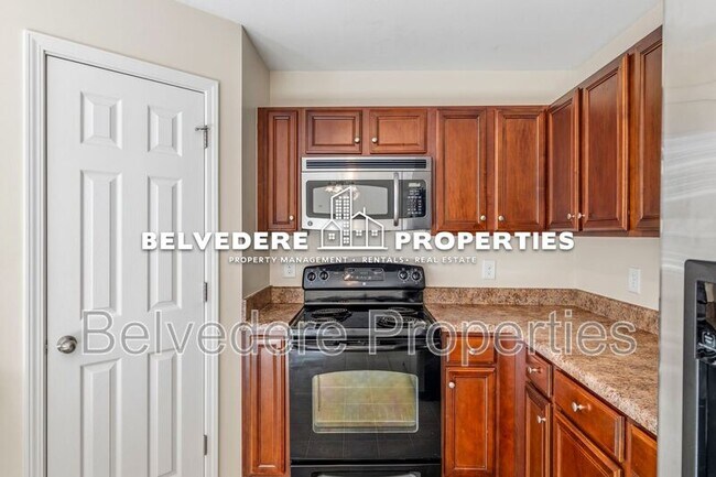 Building Photo - 36 Ackland Dr