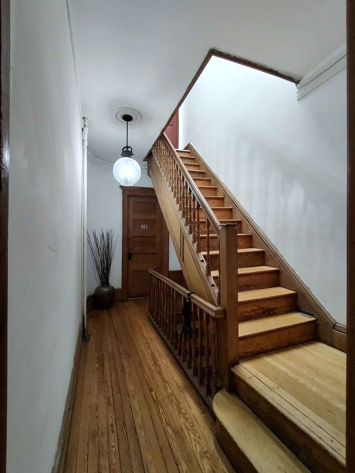 Building Photo - 556 W 161st St