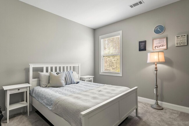 Building Photo - 5042 Mill Creek Rd