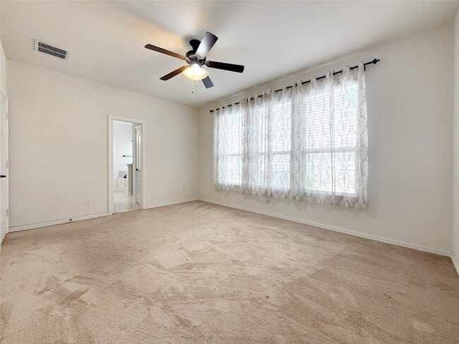 Building Photo - 2064 Barx Dr