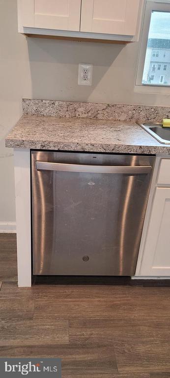 Building Photo - 1047 Wickersham Wy