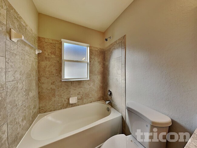 Building Photo - 8070 Diamond Creek Ln