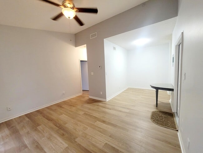 Building Photo - 671 Cypress Lake Blvd