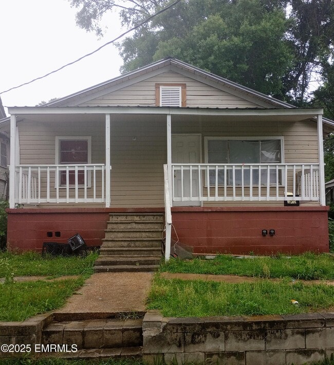 Primary Photo - 1906 17th St