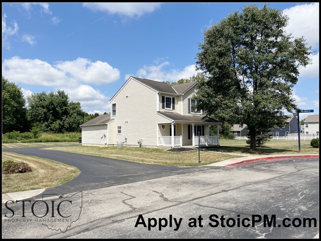 Building Photo - 3903 Claremorris St