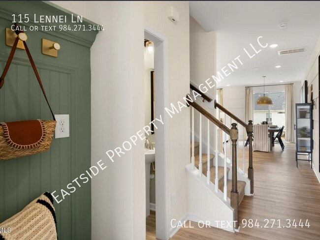 Building Photo - 115 Lennei Ln