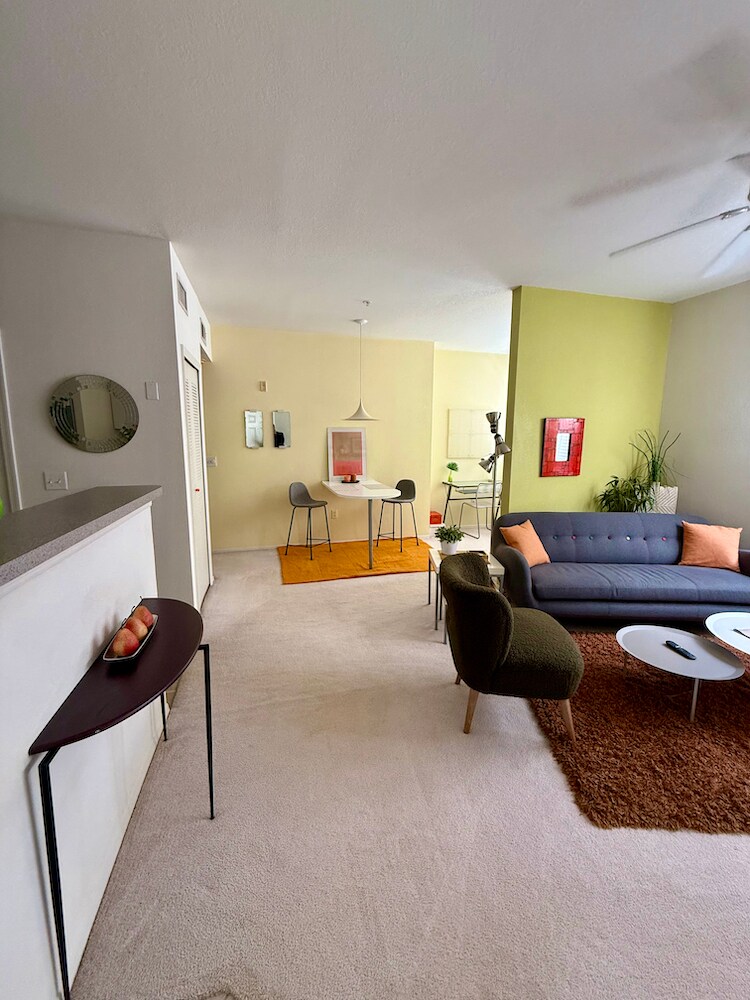 Building Photo - 5693 Star Rush Dr