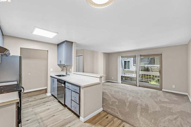 Building Photo - 66 Fairmount Ave