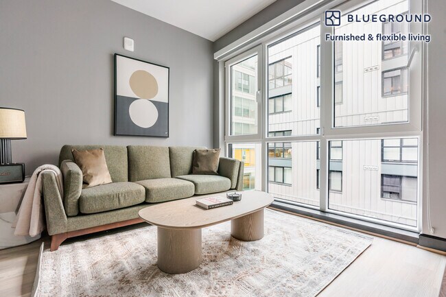 Building Photo - 1313 L St NW