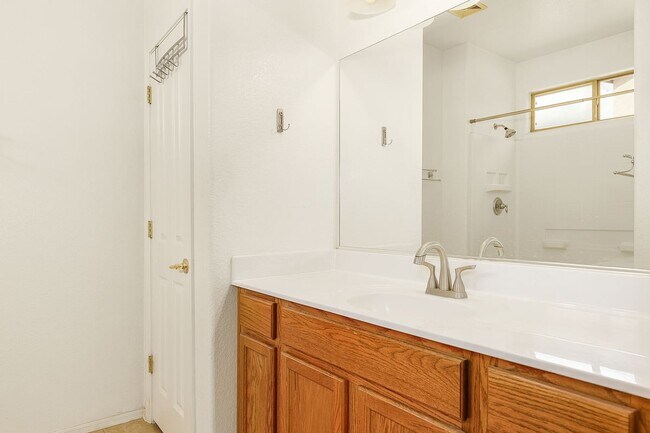 Building Photo - 7084 S Camino Derecho