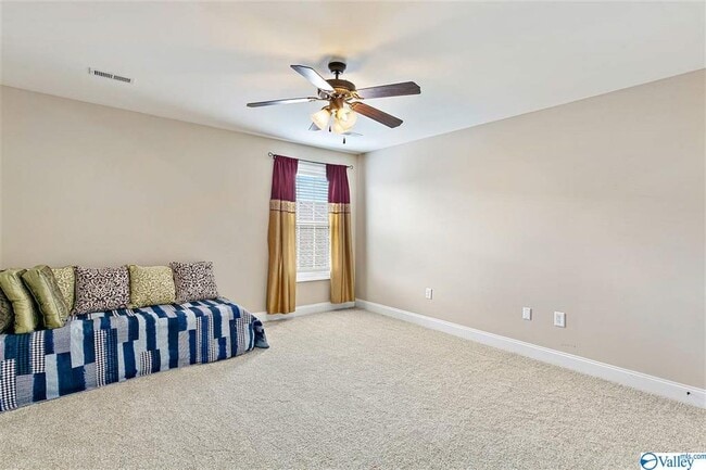 Building Photo - 107 Golden Rod Ln
