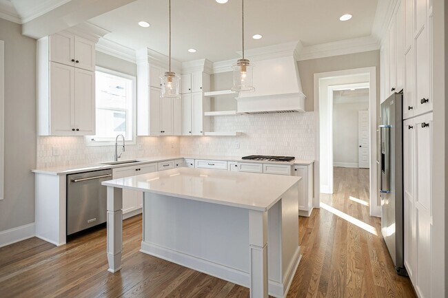 Building Photo - 3013 Long Br Cir