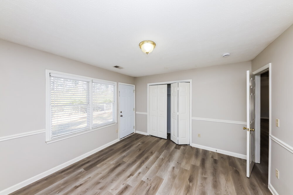 Building Photo - 350 Anna Ave