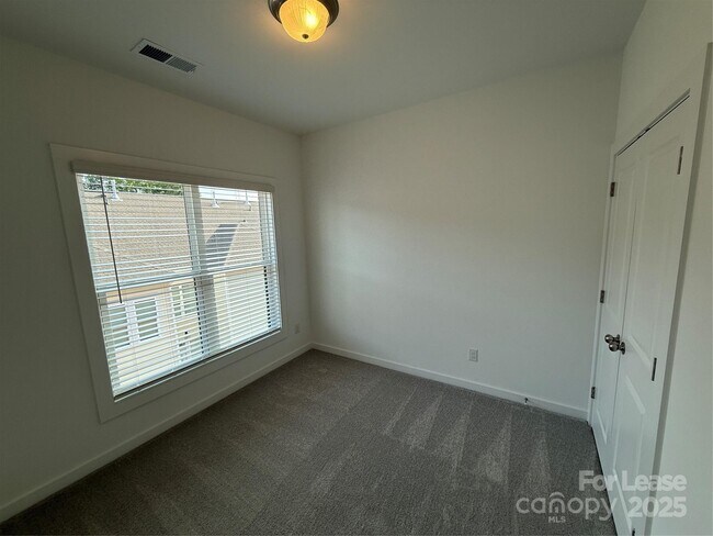 Building Photo - 222 Gilead Rd