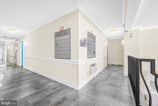 Building Photo - 2130 N St NW