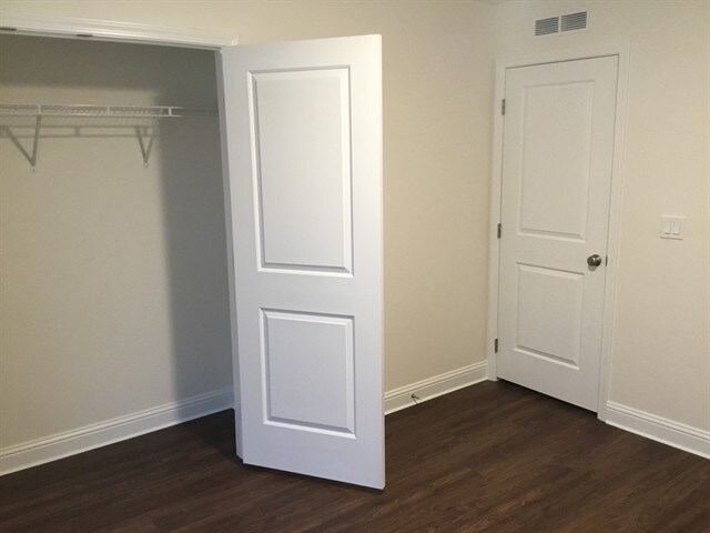 Building Photo - 58 S Lancaster Dr