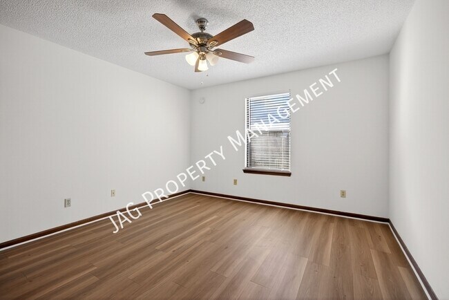 Building Photo - 1338 Gettysburg Dr