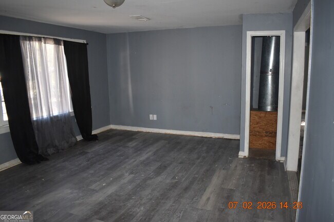 Building Photo - 4333 Capitol Ave