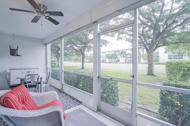 Building Photo - 3201 Portofino Point