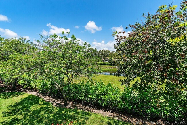 Building Photo - 6181 Island Walk