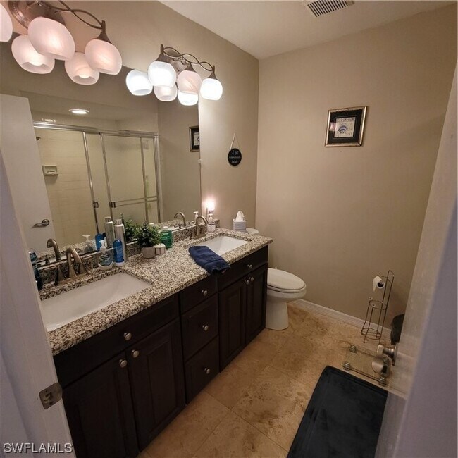 Building Photo - 5380 Ashton Cir
