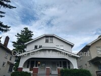 Building Photo - 206 N Harris Ave