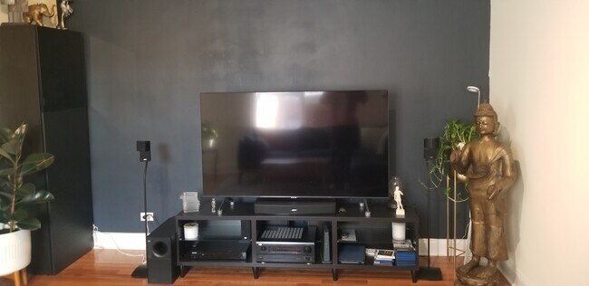 Building Photo - 10537 64th Ave