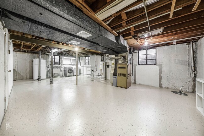 Building Photo - 283 Fair Ave