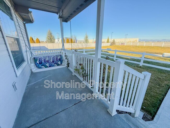 Building Photo - 18165 N Midland Blvd