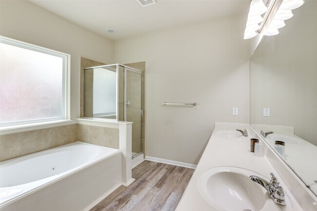 Building Photo - 20906 Fair Walnut Way