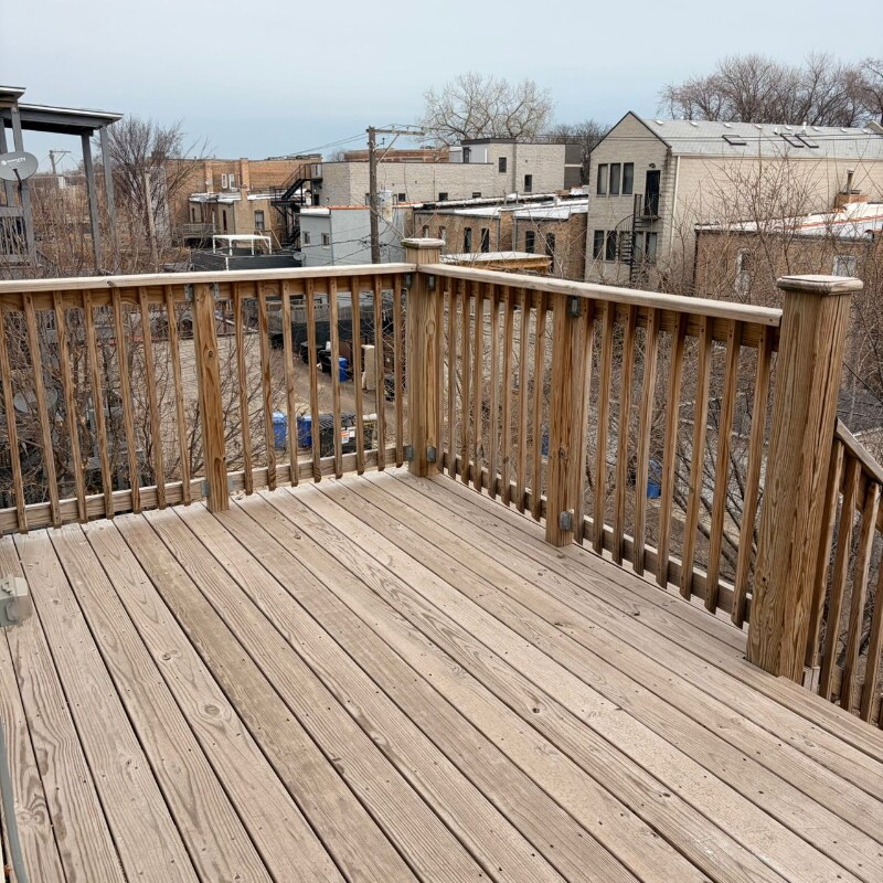 Building Photo - 4753 S St Lawrence Ave