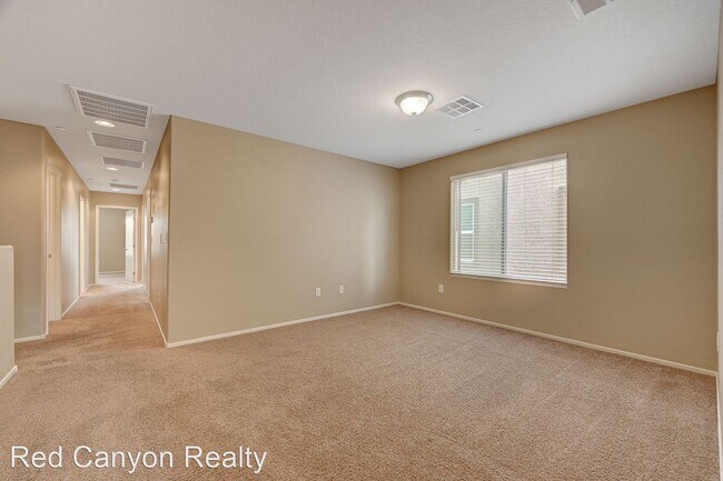 Building Photo - 5 br, 3 bath House - 3321 Nicki Cometa St