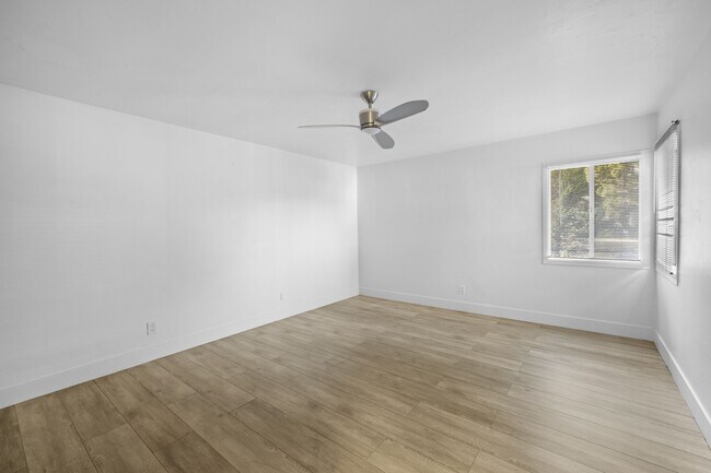 Building Photo - 6306 Connie Dr