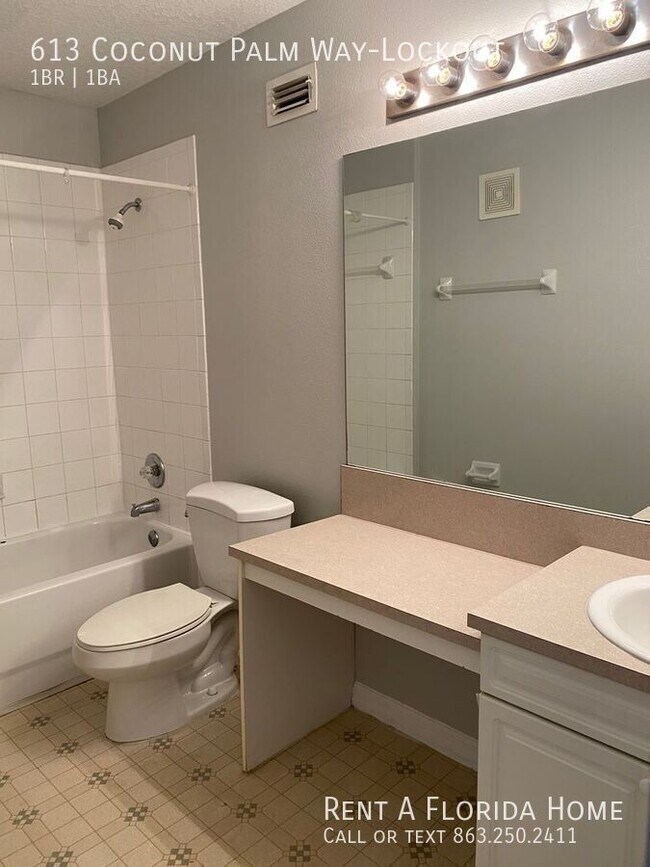 Building Photo - 613 Coconut Palm Way
