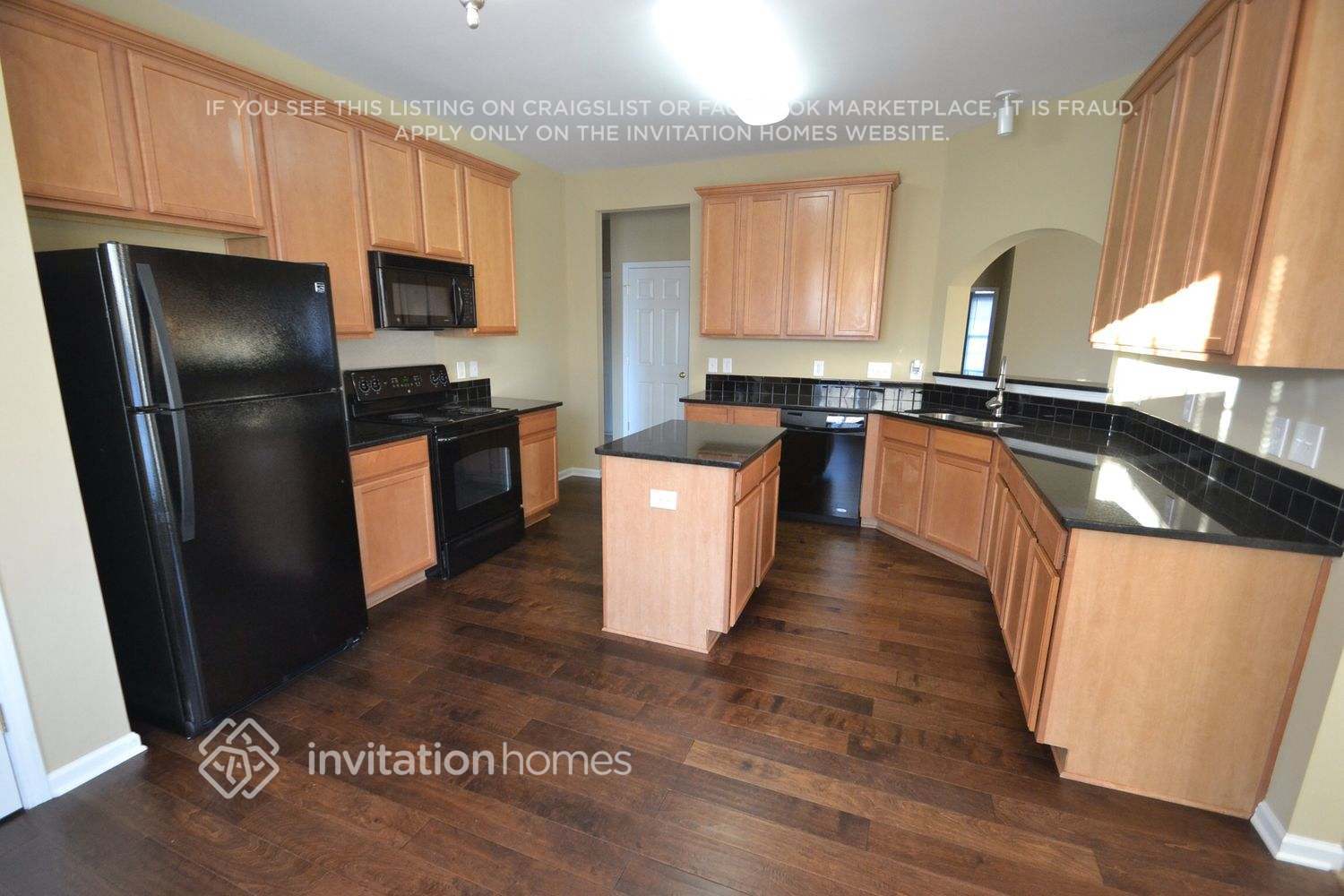 Building Photo - 791 Runningbrook Ln