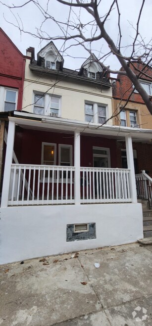 Building Photo - 26 N St Bernard St