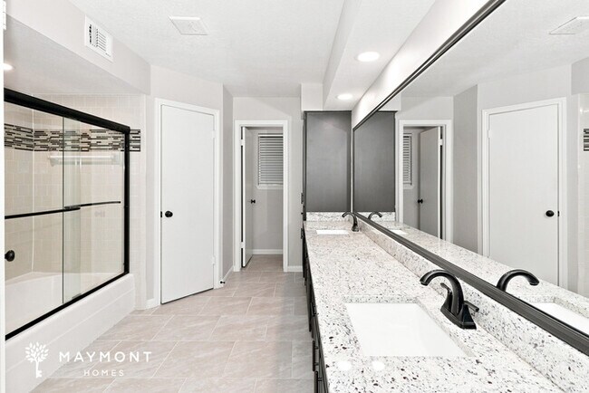 Building Photo - 12810 Forest Meadow Dr