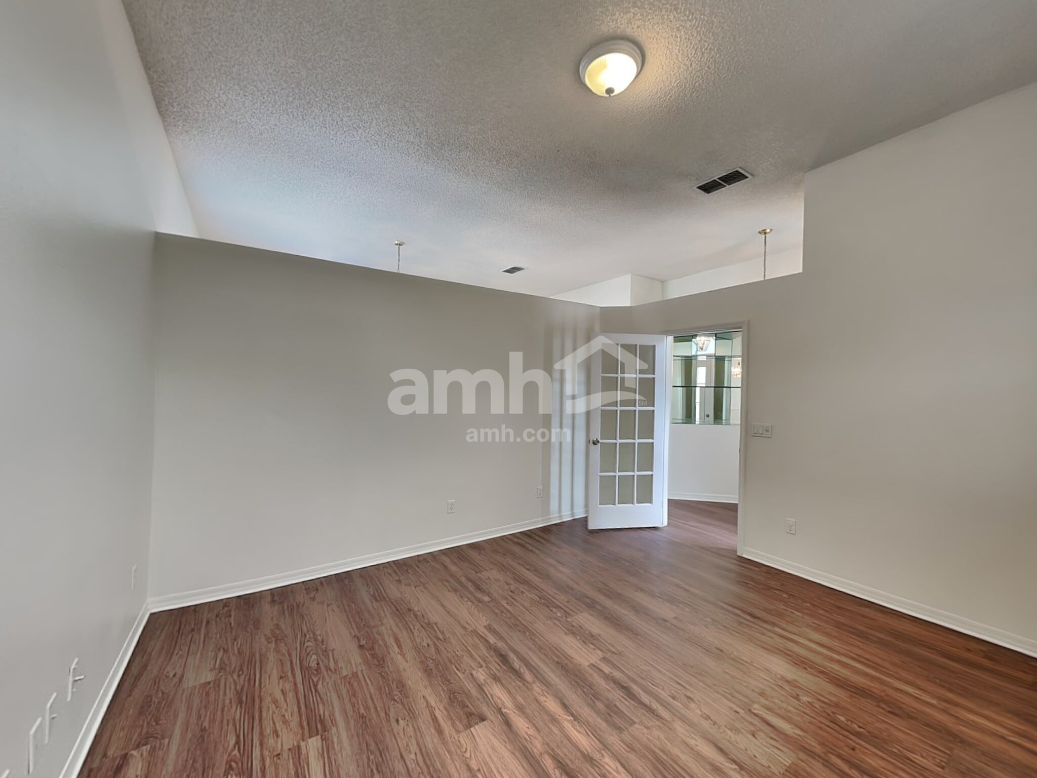 Building Photo - 12636 Enclave Dr