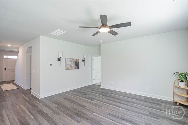 Building Photo - 756 Logging Hl Dr