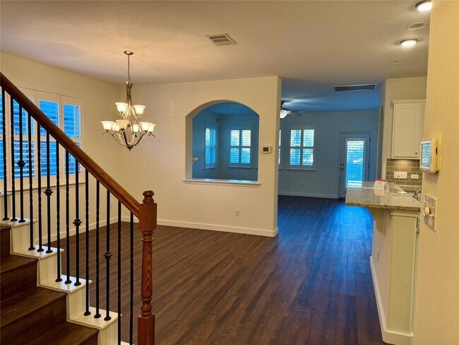 Building Photo - 408 Wolf Creek Way