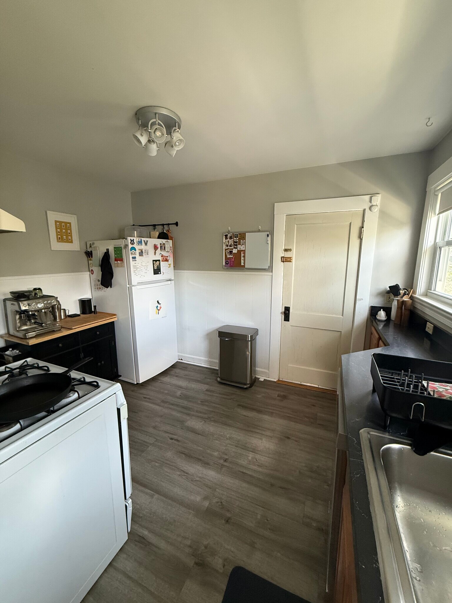 Building Photo - 56 Trapelo St