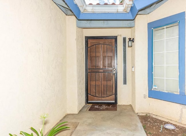 Building Photo - Coming Soon 3 bedrooms 2 bathrooms
