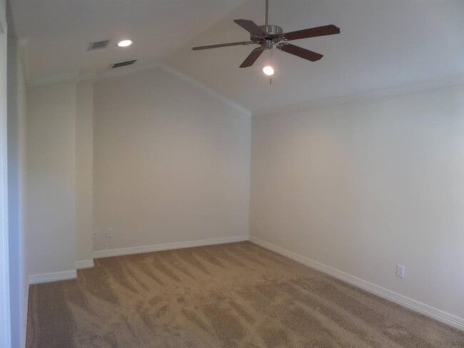 Building Photo - 3710 Sherwood Ln