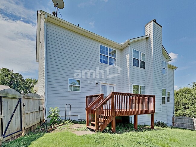 Building Photo - 327 Meadowcrest Cir