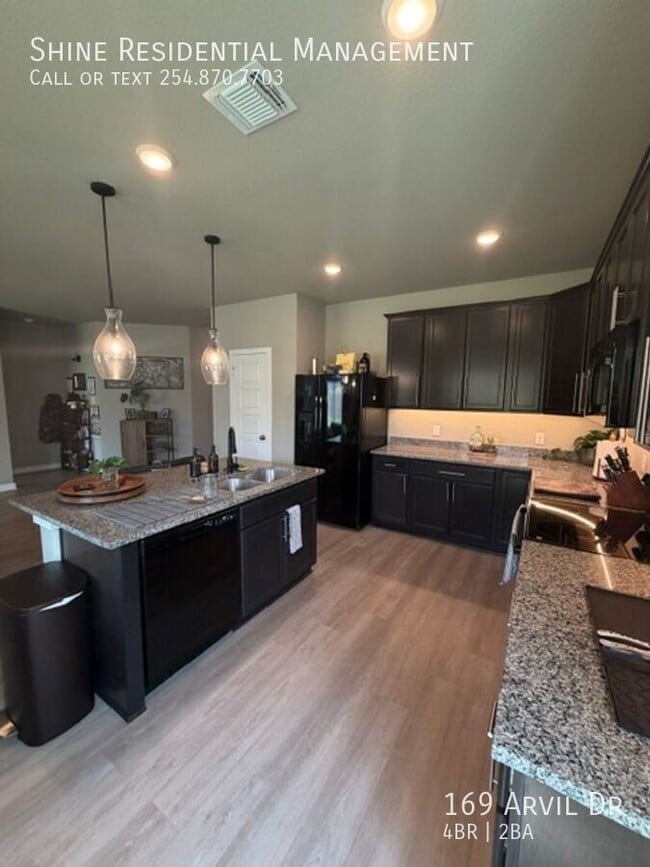 Building Photo - 169 Arvil Dr