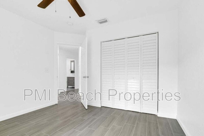 Building Photo - 13729 Yarmouth Dr