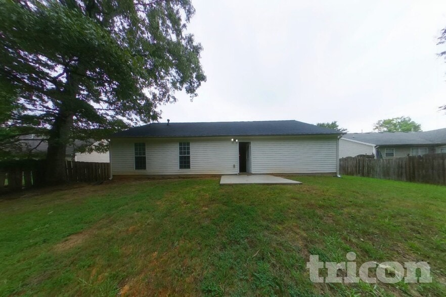 Building Photo - 236 Galway Ln