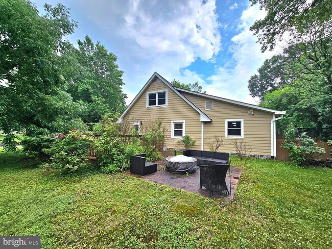 Building Photo - 8134 Keeler St